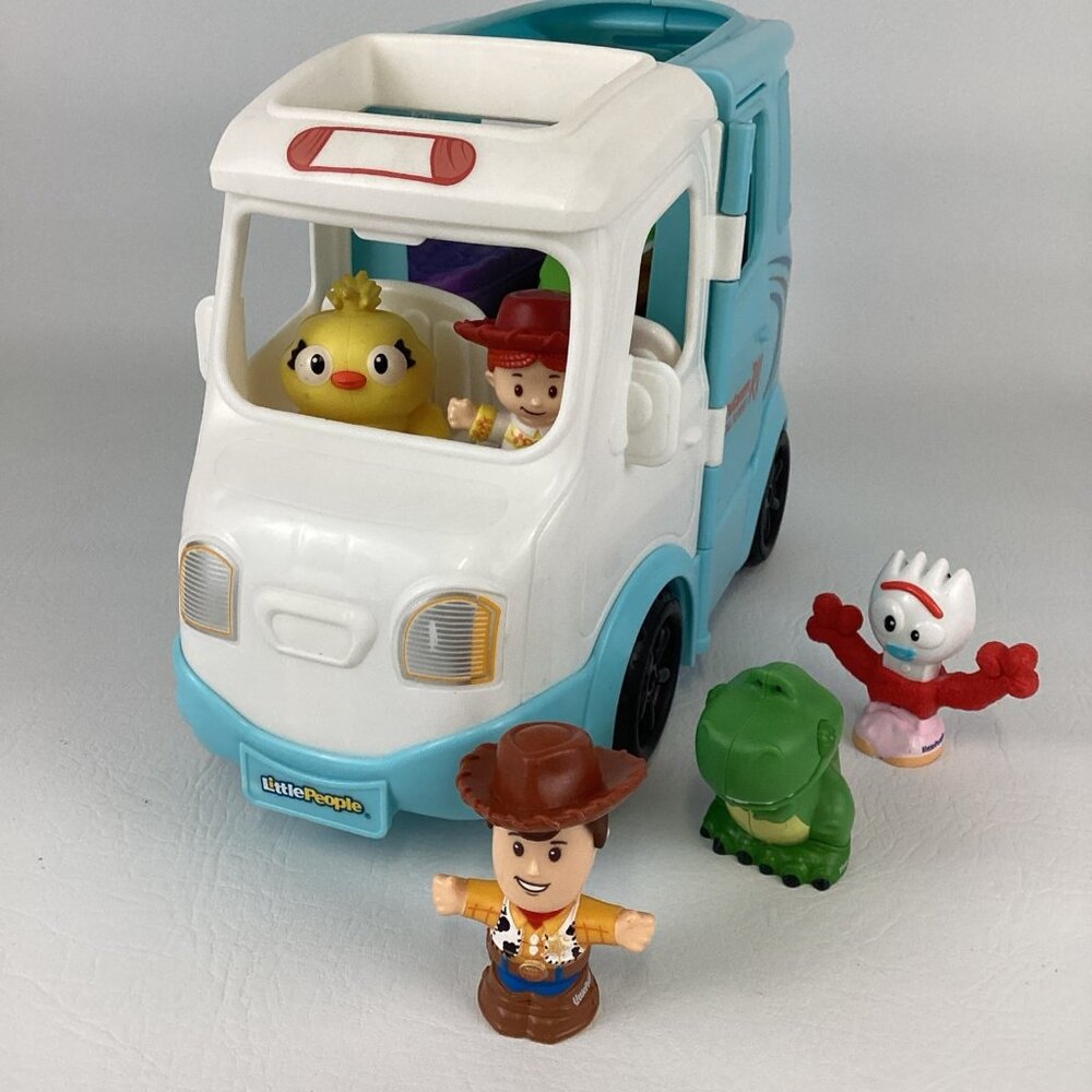 Fisher Price Little People Toy Story Jessie Campground Tri County RV Lot Disney - Picture 8 of 16